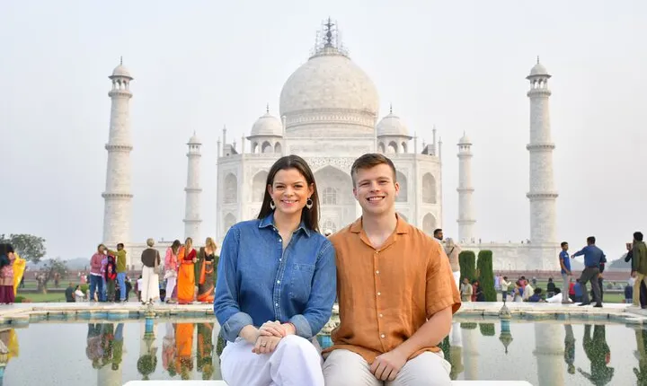 Taj Mahal Tour with High-Speed Train Experience - All Inclusive