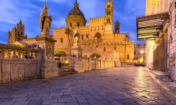 Palermo Scavenger Hunt and Highlights Self-Guided Tour
