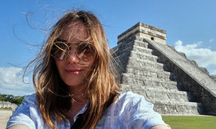 CHICHEN ITZA EXCLUSIVE TOUR, Cenote, Magical Town & Buffet
