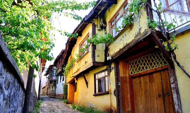 Othoman village & Saitabat - private guided tour - Solo/Group