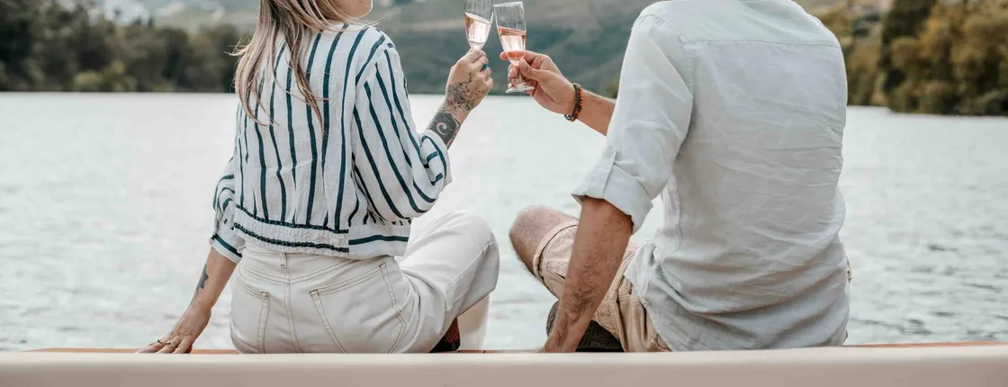 Private 1-hour Douro River solar boat cruise with wine tasting