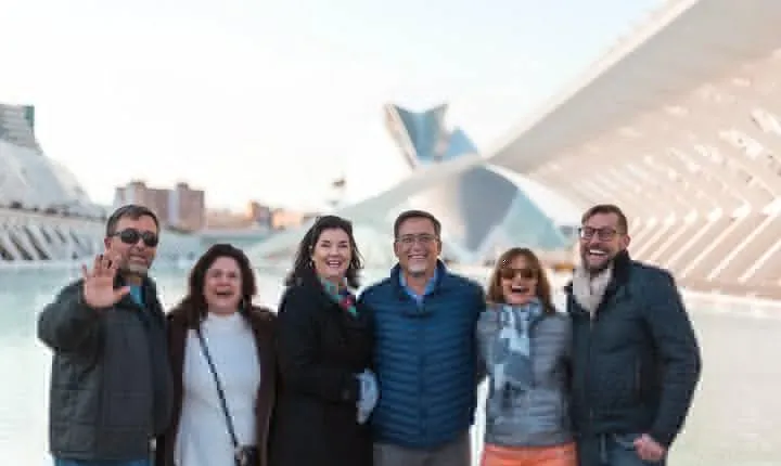 Shore Excursion: City Tour with Tapas in 11th Century Monument