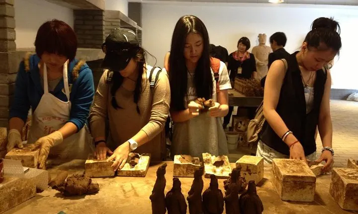 Visit Terracotta Warriors and Learn How to Make One in Xian