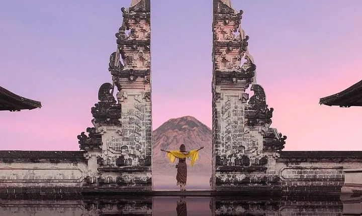 Mother's Temple of Besakih & Lempuyang Temple