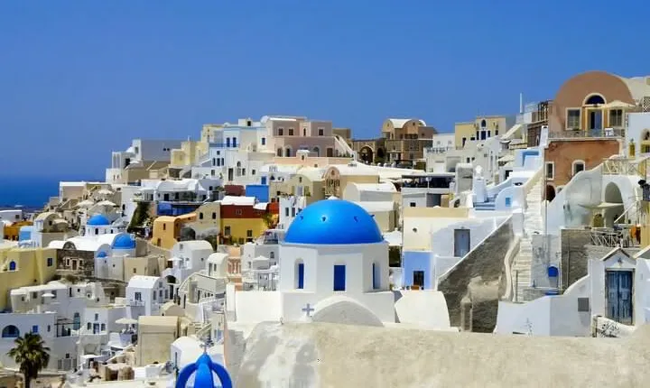 Top Spots Bus Tour in Santorini with Transportation