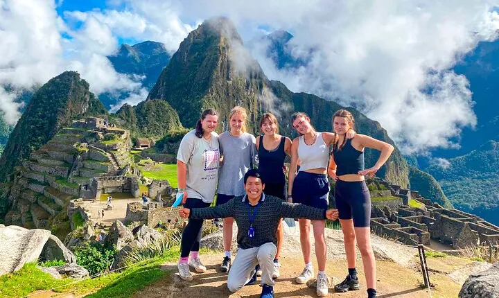 2 Days and 1 Night Machu Picchu Sunrise Tour by Train
