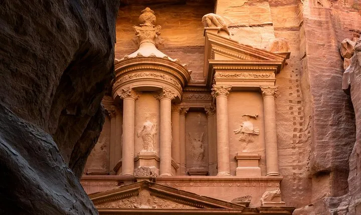 Petra & Little Petra Full-Day Private Guided Tour from Amman