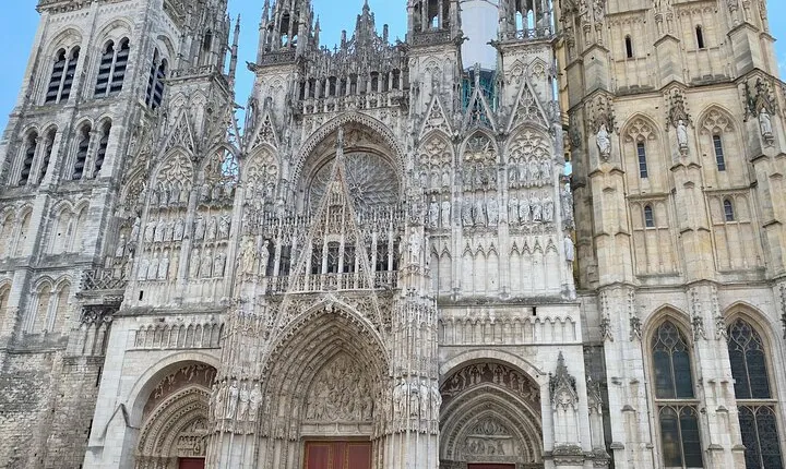 Normandy Rouen, Deauville, Honfleur Small-group Trip from Paris