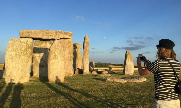 Private Tour to Bath and Stonehenge
