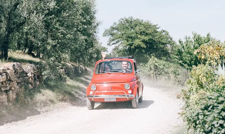 Private Vintage Fiat 500 tour in Chianti From San Gimignano