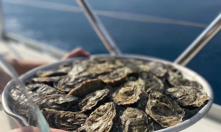 Sunset Sailing in Sitges with Oysters