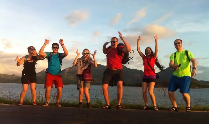 Sri Lanka Tour for 10 Days: Heritage, Culture and Beach