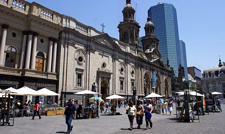 Private Tour: Santiago like a Local
