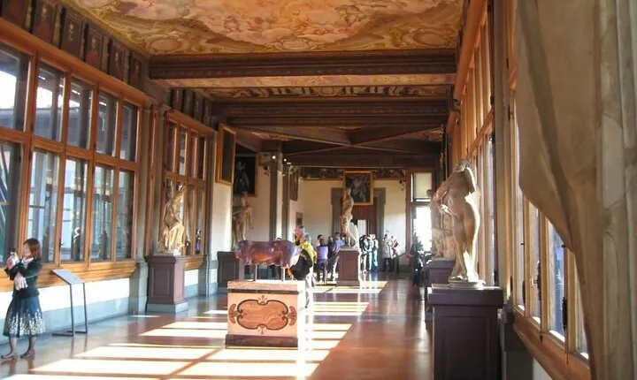 Uffizi priority tickets with audio guide
