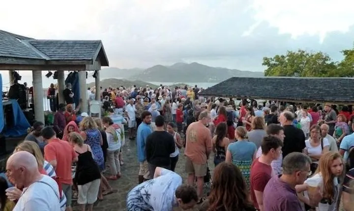 Taxi to Shirley heights lookout Sunday social package