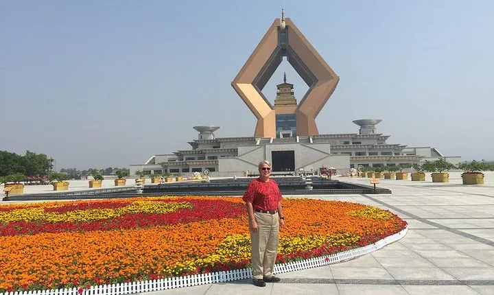 Private Xi’an Day Tour to Famen Temple and Qianling Mausoleum