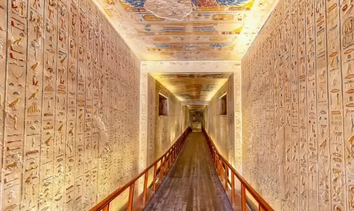 Full Day Tour of Luxor West Bank Temples and Tombs (Private)