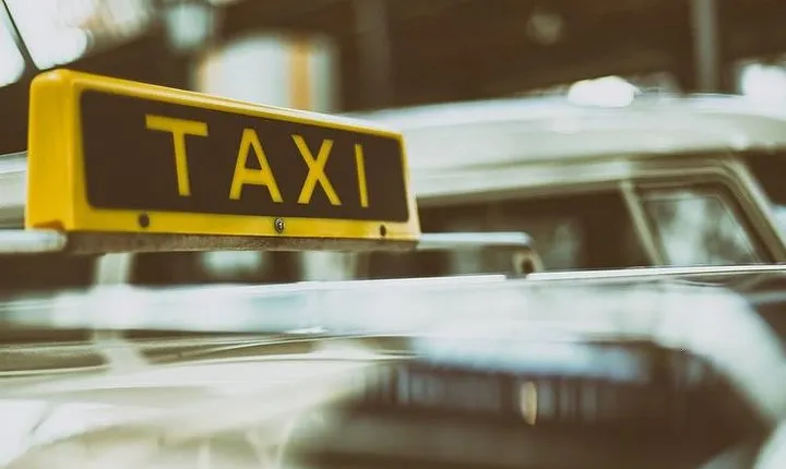 Athens Private Transfer Service: Piraeus Port to Hotel