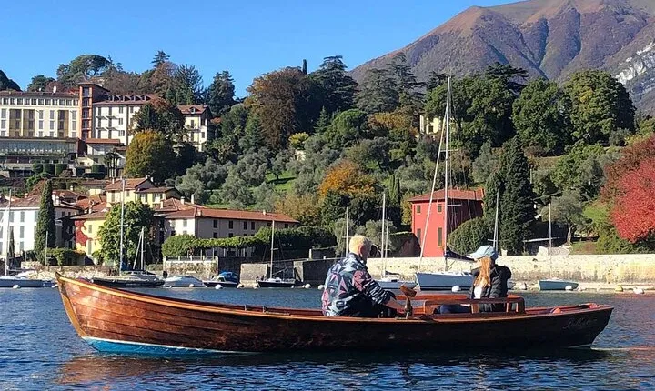 Bellagio Rowing Experience with a Vintage wooden boat