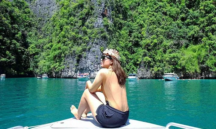 Phi Phi, Maya Bay and Khai Island Tour from Phuket