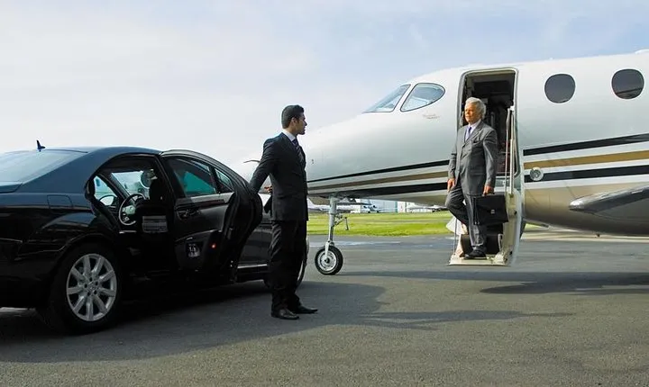 One-Way Delhi Airport Transfer- Delhi Airport to Hotel or Hotel to Delhi Airport