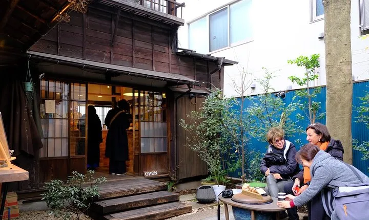 The Old Quarter of Tokyo - Yanaka Walking Tour