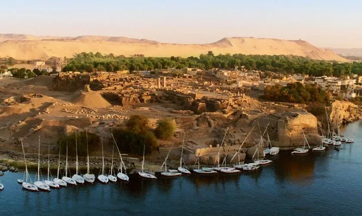 Private 3 Nights Cruise Aswan To Luxor with Flights from Cairo