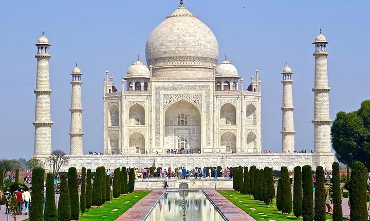 2-Night Private Taj Mahal and Agra Tour from Cruise Port