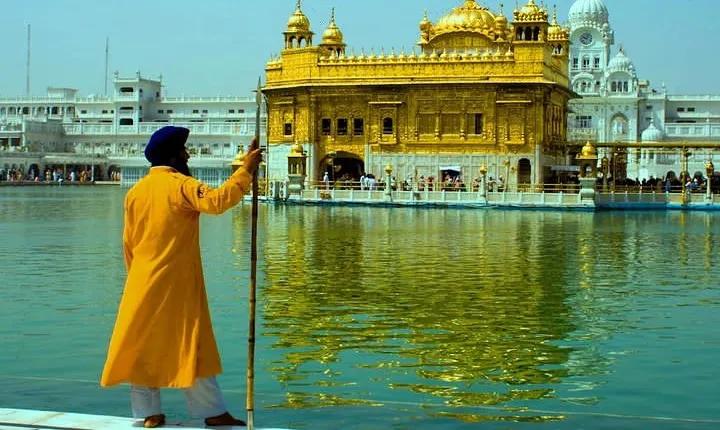 3-Days Amritsar tour from Delhi Includes Hotel,Train tickets & Transfers