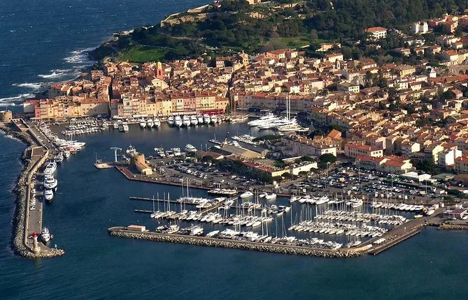 Day Trip to Saint Tropez and bormes les Mimosas