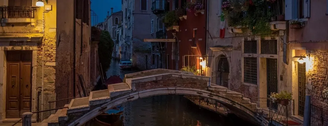 Mystery tour in Venice: legends and ghosts of Cannaregio district
