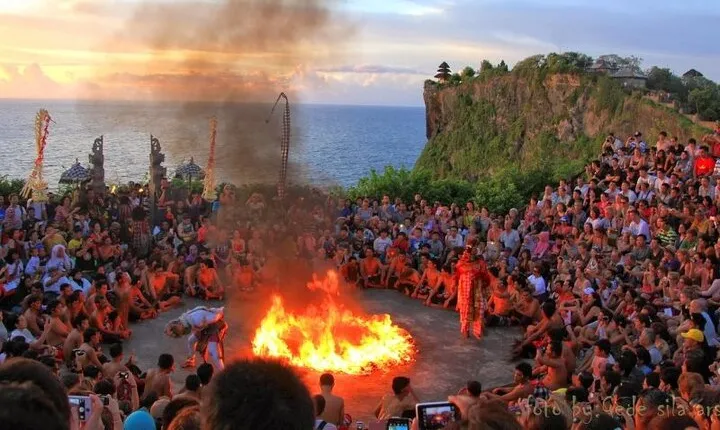 Admission Tickets for Kecak Dance & Uluwatu Temple Sunset 