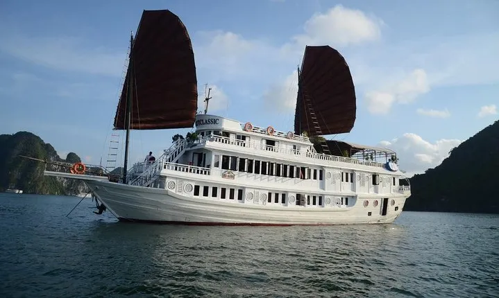 Halong Bay 2 Days with VSpirit Cruise