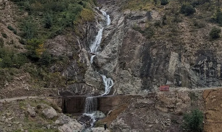 Atlas Mountains Three Valley and Berber Villages & Watterffalls Day Tour