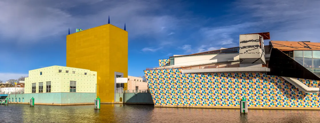 Self guided tour with interactive city game of Groningen