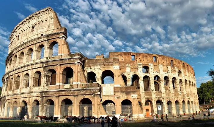 The Best of Rome: Colosseum and Vatican with Pantheon and Trevi