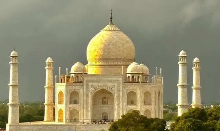 Same day Taj Mahal tour from Delhi 