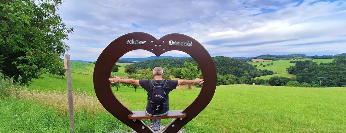 Mörlenbach hiking tour in the Odenwald with scenic views