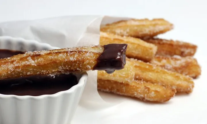 Sweet Tasting & Stories Small Group Tour