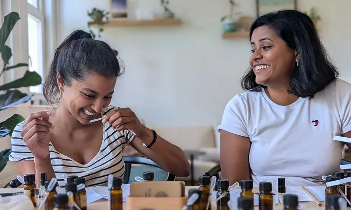 3 Hours Perfume Making Workshop in Amsterdam