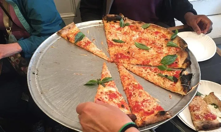 Williamsburg Bites: Brooklyn Food Tour by Like A Local Tours