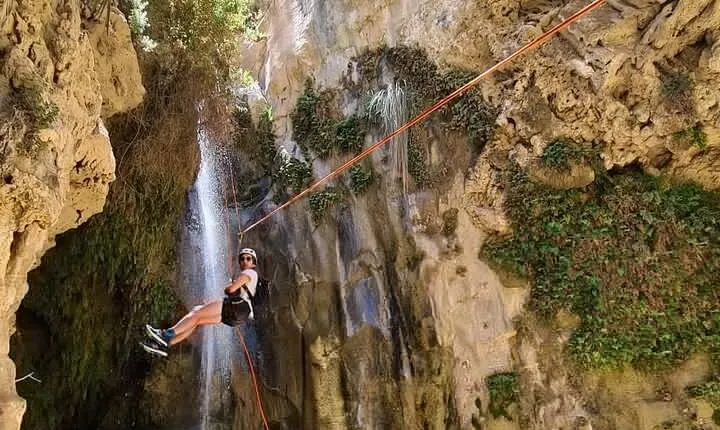Wadi Hora and Wadi Bin Hammad Canyoning Adventure