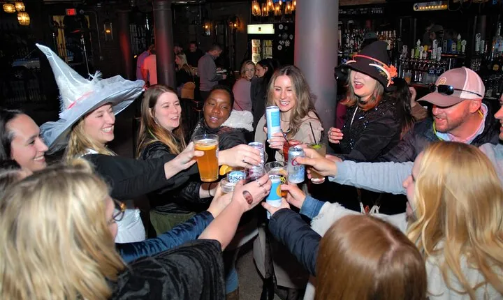 San Diego Booze and Boos Haunted Ghost Walking Tour