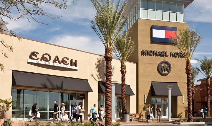 Private Shopping Tour from Las Vegas to Las Vegas South Outlets