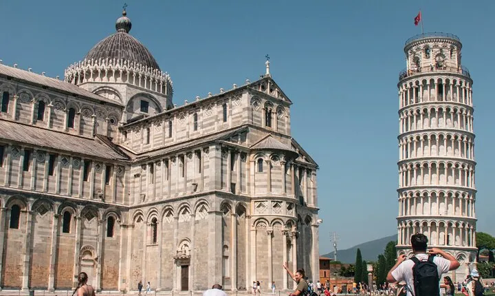 From Livorno to Pisa on your own with optional Leaning Tower Ticket