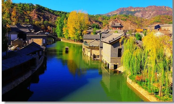 Gubei Water Town And Simatai Great Wall Private Day Tour