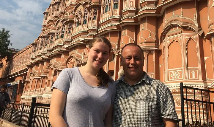 5 Days Golden Triangle Tour from Delhi with Monuments Entrance
