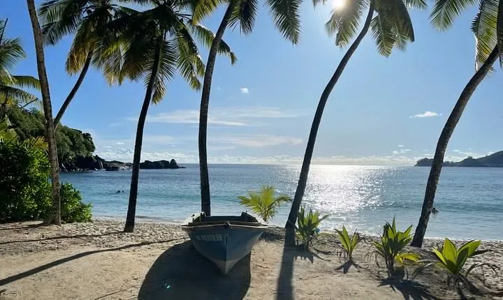 Beautiful island tour 5-6 hours | Mahé | Seychelles | Private Tour | Day trip