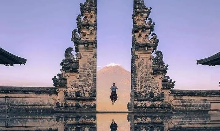 Gate of Heaven instagram Tour