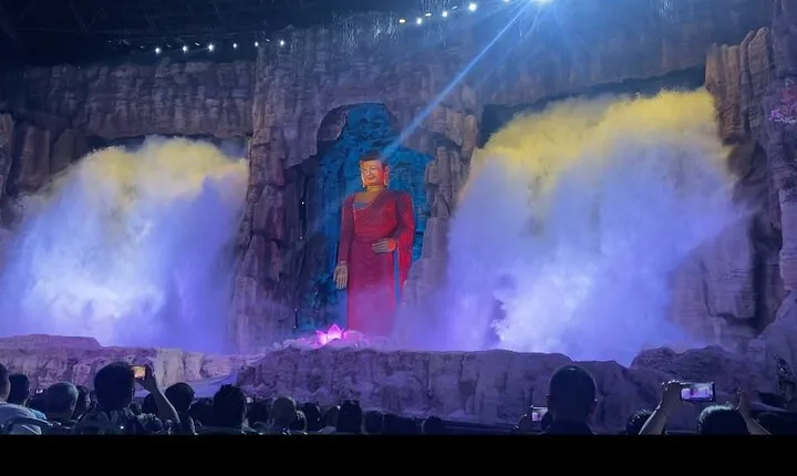 Xi'an Silk Road Legend Musical with round-trip transfer